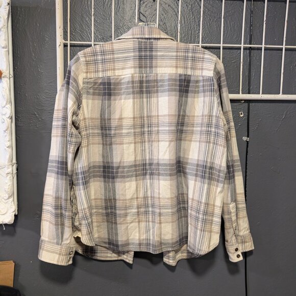 Roots Size M Plaid Button Top - Picture 4 of 4